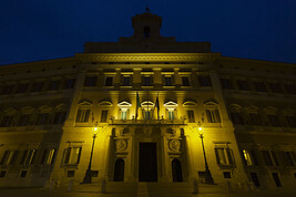 Endometriosi, la facciata di Montecitorio si illuminerà di giallo. Fonte:  Federica Agamennoni - https://comunicazione.camera.it/